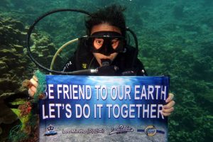 Be friend to our Earth